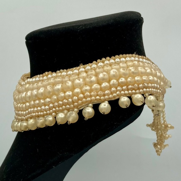 Vintage Faux Pearl Choker - Picture 4 of 5